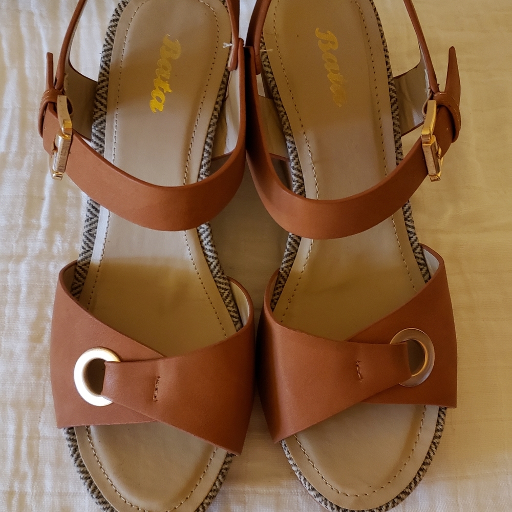 Bata Wedge Sandal